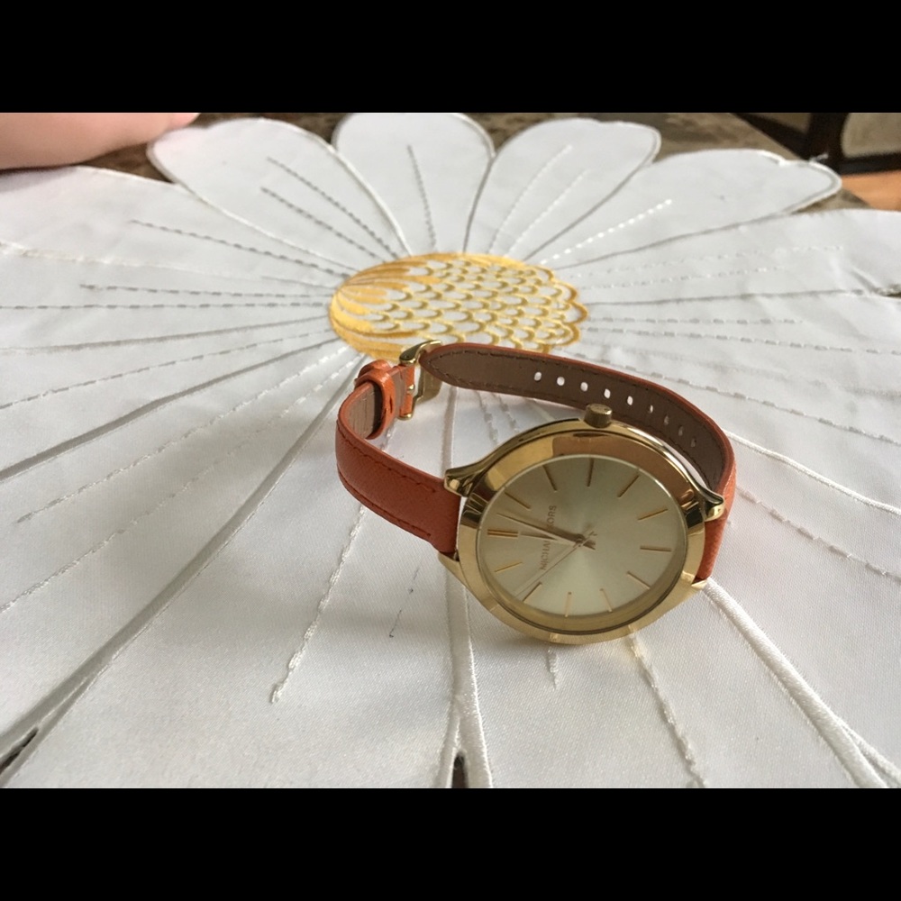 New Auth.Michael Kors Slim Orange Women Watch - Picture 6 of 8